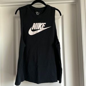 Women’s Nike Tank Top - Size XL